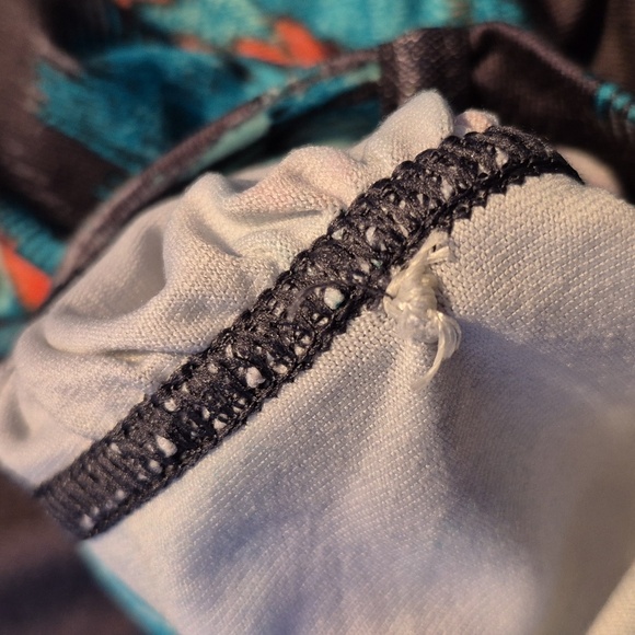 Jennifer Lopez women's Medium multi color ankle leggings GUC - Picture 9 of 9